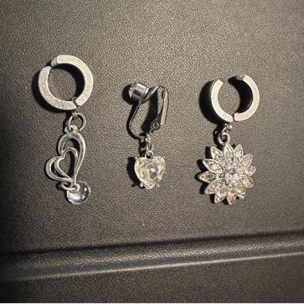 SilverTone Crystal Dangle Belly Rings  Heart  Floral Charm
